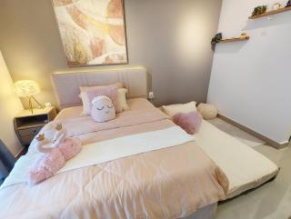 PinkyDolly Dream House-JBL Sound system I Netflix 3Pax - 5