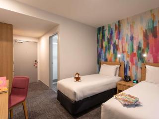 Ibis Styles Hobart - 1