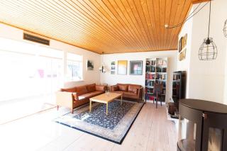 Large Seaside Piano Villa with Ocean Views - 3