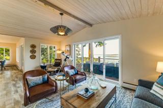 Snow Goose Point: Stunning Views & New Hot Tub! - 4