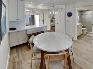 Pointe South 506 - 6