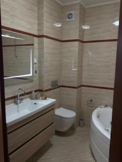 Luxury Waterfront Apartment in Boka Bay, Stollywood - 1