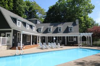 Mysa Retreat: Pool, Theatre, Fire Pit & More - 6+ Bedroom for 16 Guests! - 9