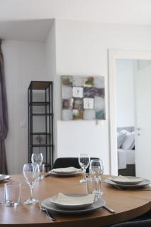 BRIGHT apartment Split with garage - 4