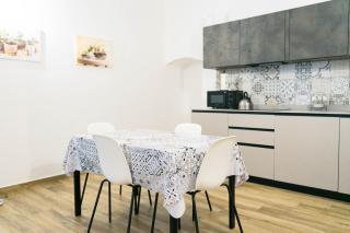 Nicolaus 204 Apartments - 4