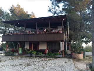 Altin's B&B - 5