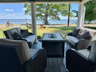 The Pearl - Waterfront Victorian on The Point - Colonial Beach - 5