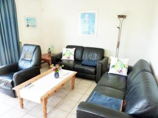 Bungalow in Breskens near Beach & Lighthouse - Breskens - 4