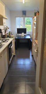 Cozy Private Room -5 mins from CERN -Shared Apartment - 5