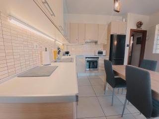 The Bright Villa - 6