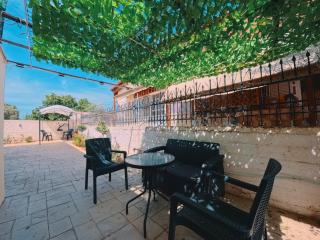 The Bright Villa - 2