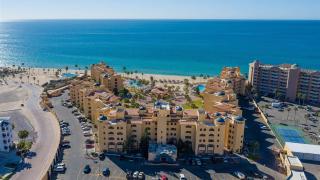 Ground Level Condo near Pool Princesa B-101 - 7