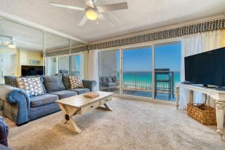 Beach House Condominiums A403 - Beachfront with Pool, Wi-Fi, & Beach Service - Destin - 3