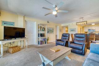 Beach House Condominiums A403 - Beachfront with Pool, Wi-Fi, & Beach Service - Destin - 1