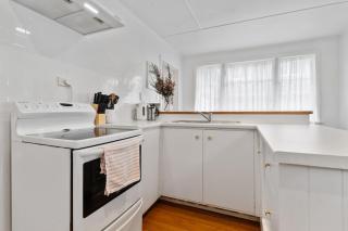 Kempton Cottage - 2