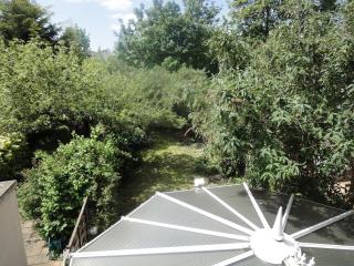 House with garden, London, Free parking - 1