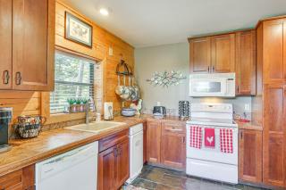 Hillside Cabin on 43 Acres w/ Private Lake & View! - 2