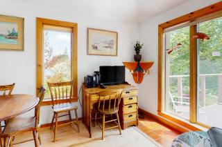 The Birdhouse of Maine - 3