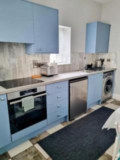 High Finish Apt Beside Beach - Dunluce Green 1 - 9