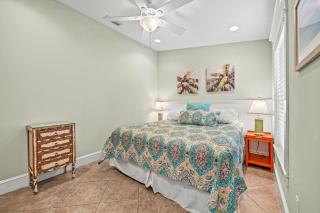 Hawaiian Hideaway - 9
