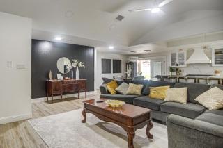 Centrally Located Eagle Pass Home w/ Pool! - 6
