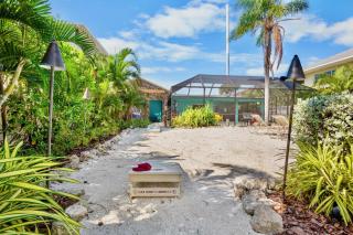 Hurricane House - Anna Maria - 1