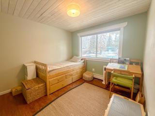 Eco-Friendly Family Stay With Fresh Eggs and Canoe - 3