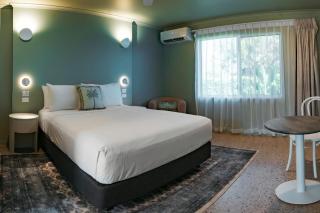 Victoria Street Boutique Hotel Townsville - 2