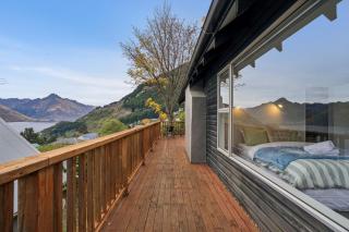 Lakeview Bach - 2