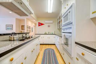 Compass Rose - Seal Cove - 1