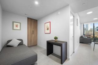 501 First 1002 Miami Luxury Escape Stylish 1BR - 2