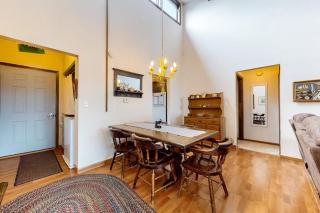 Lakeview Condo - 7