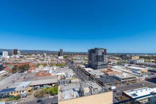 Vision On Morphett 2BR Apartment with Parking - 3