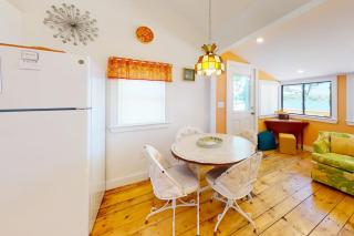 Rising Tide Cottage - 4