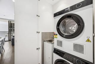 Realm Apartment Two Bedroom Apartment with Parking - 2