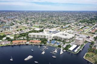 Waterfront Cape Coral Pool Villa I Gulf Access I Kayaks - 8