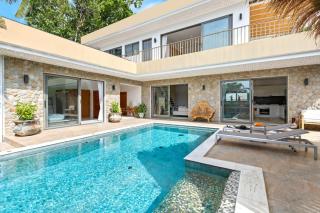 Family Pool Villa • 3BR • 5 Min to Maenam Beach - 3