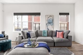 Spacious SoHo-Style Townhouse-Family Friendly - 4
