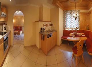 Gästehaus Alpina - 2