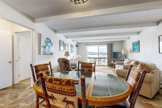 Greenview Condo - 4