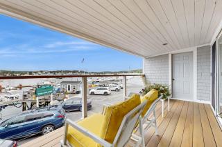 Ocean Breeze Condo - 9