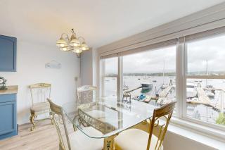 Ocean Breeze Condo - 3