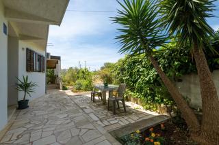 Apartments with parking space Sucuraj - Hvar - 24563 - 1