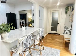 Luxury Winter Escape - Fireplace & Charm - 6