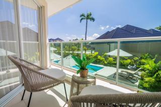 Oceanfront Paradise Beach Resort Escape - 2