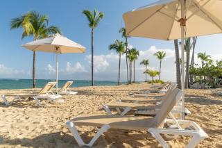 Oceanfront Paradise Beach Resort Escape - 5