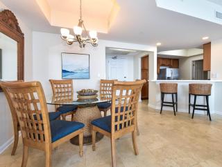 Silver Beach Towers W1602 - 2