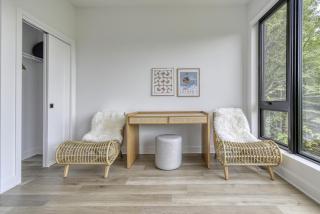 Ultra Luxurious Modern Oasis Private Spa Sauna - 2