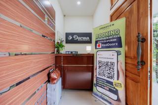 Urbanview Darmo Residence Bandung - 5