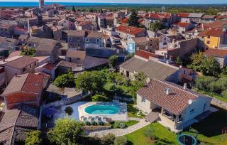 Two-Bedroom Holiday Home In Vodnjan - 6